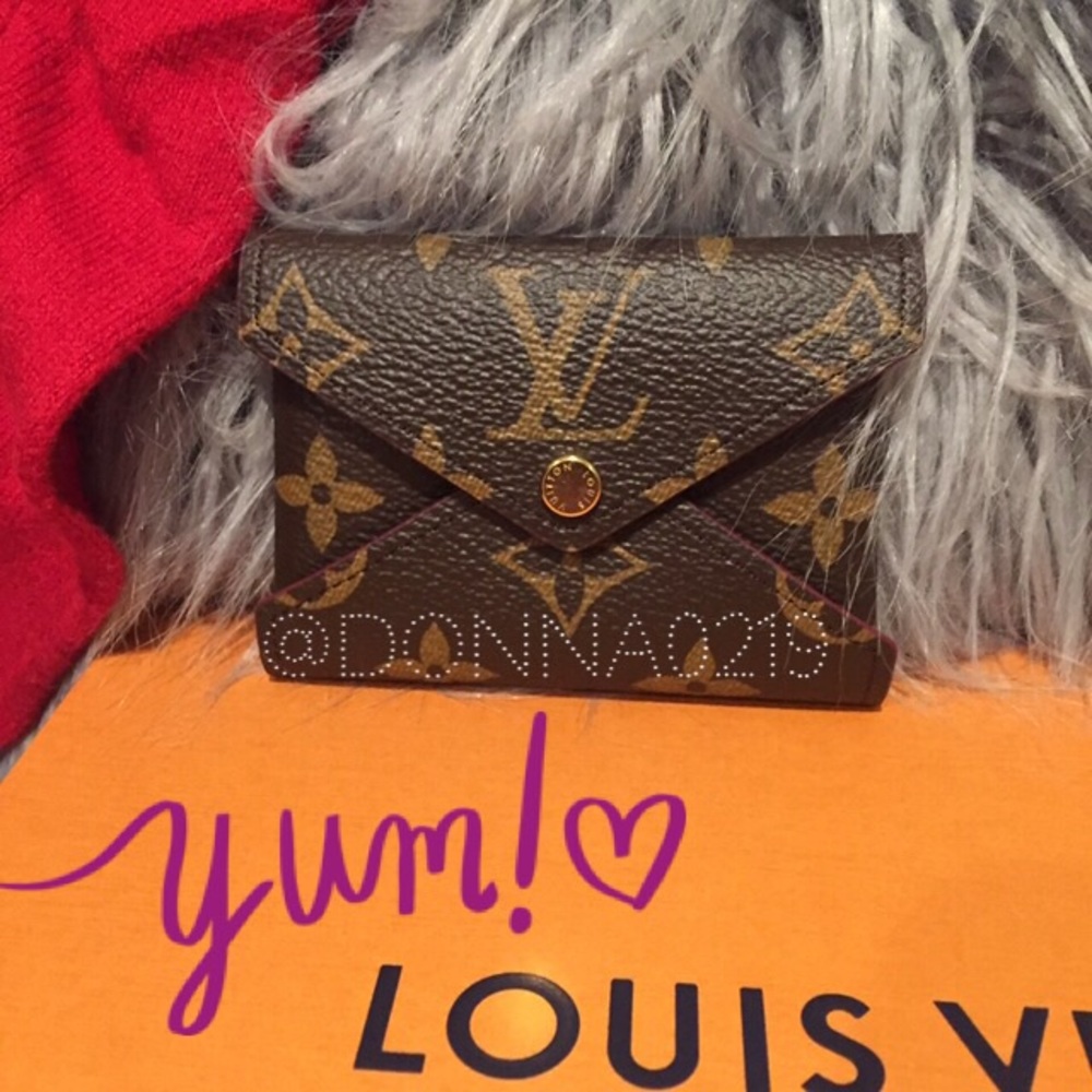 ♥️🆕2018 Authentic Louis Vuitton Kirigami